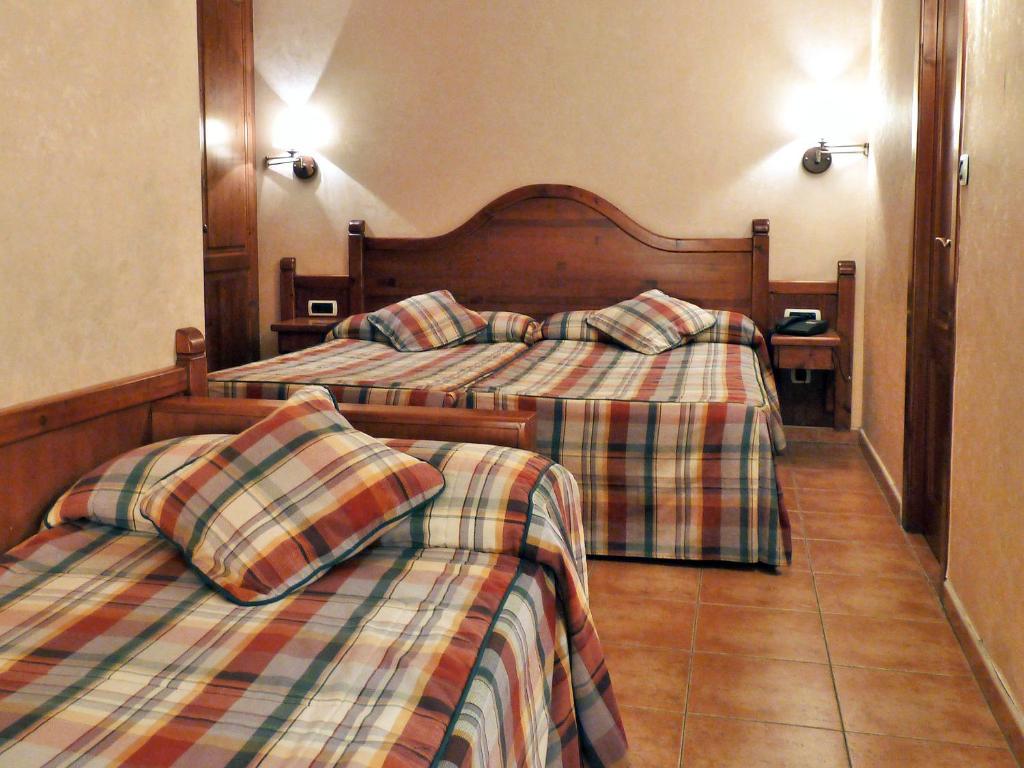 Hotel Bellpi Andorra la Vella Zimmer foto